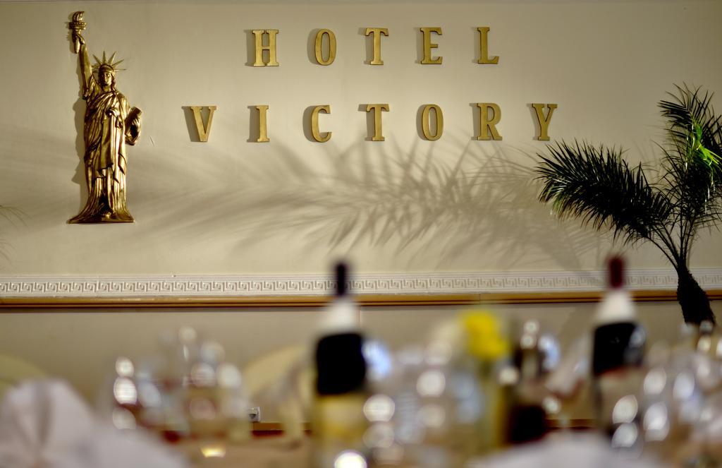 Hotel Victory Priştine Dış mekan fotoğraf